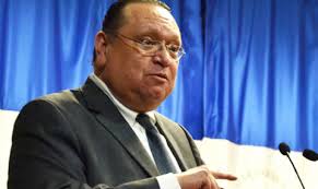 MUERE RENE LEON, EX EMBAJADOR DE EL SALVADOR EN WASHINGTON.