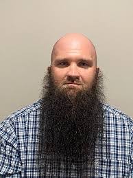 Roland Travis's Instagram, Twitter & Facebook