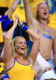 Sweden has one of the world's highest rates of coronavirus cases per capita at the moment and the general secretary of swedish elite football said he. Las Bellezas De Los Estadios Hot Football Fans Soccer Girl Football Girls