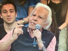 Moreira is also a narrator, having recorded several audiobook versions of biblical works. Cid Moreira Revela Segredo Para Manter Voz Potente Aos 89 Anos