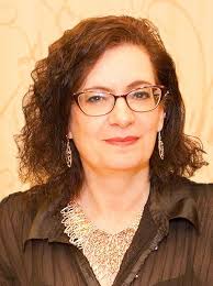 A Hint of Starlight (The Daring Dersinghams) : Connolly, Lynne: Amazon.es:  Libros