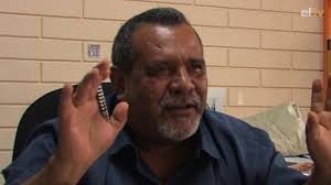 Mijango viste de blanco