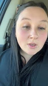 Misty Hollingsworth's Instagram, Twitter & Facebook