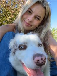 Pet sitting availability for Scout and Dany