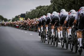 Estimados señores, en mi viaje por francia me gustaría encontrarme con el tour en las etapas 11 y 12 pero no. La Estrategia De Marketing En El Tour De Francia Lafayette Sports Lafayette Sports