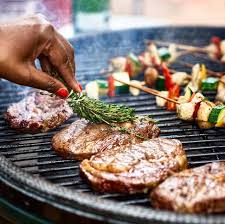 An i do bbq is the chill engagement party idea you've been looking for. 15 Healthy Bbq Ideas For When You Re Watching Your Cals