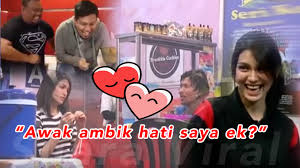 Maybe you would like to learn more about one of these? Video Kelakar Habis Nahh Bila Amyra Rosly Bagi Pickup Line Kat Shuib Suara Viral Malaysia