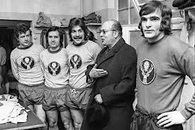 142,056 likes · 2,967 talking about this. Spektakulare Eintracht Zeitreise Szene38