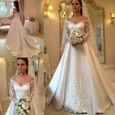 Find Many Great New Used Options And Get The Best Deals For Long Sleeve Wedding Dresses Button Up In 2020 Wedding Gowns Lace Bridal Gowns Vintage Dubai Wedding Dress