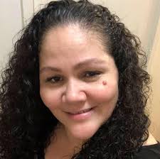 Most people have no idea this princess is even at Animal Kingdom. 💫 She's  beautiful, kind, and takes her time with every guest. If you're heading to  Animal Kingdom, dont skip this!