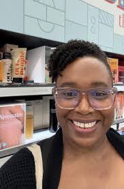 Linda Vuong's Instagram, Twitter & Facebook