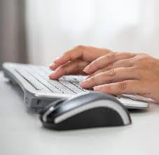 Bisher entstanden in 30 staffeln über 600 übungstexte zum 10 finger scheiben. Zehnfingersystem Ist Gutes Tippen Mittlerweile Uberflussig Welt