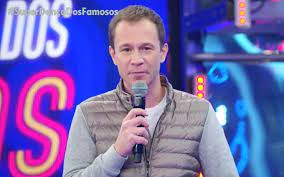 Desempenho de tiago leifert no domingão amplia desafio de luciano huck. Tiago Leifert Puts Fire In The Playground And Judges Break Dance Tradition Entertainment Prime Time Zone