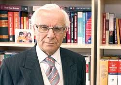 Yargıtay eski başkanı sami selçuk star. Sami Selcuk Ozel Mahkemeler Bu Gece Kaldirilmali