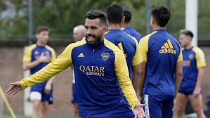 Les traigo a carlos tevez con su new face and hair para pes 2021 y pes 2020. Sin Tevez Las Dudas En Boca Pasan Por El Mediocampo Para Jugar En La Altura De La Paz Telam Agencia Nacional De Noticias