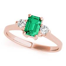 The emeralds in our jewelry pieces are genuine natural emeralds from colombia. Wedding Band Green Emerald Diamond 3 Stone Ring Rose Gold