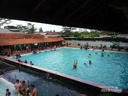 Address, taman air tlatar reviews: Basah Basahan Seru Di Taman Air Tlatar Boyolali