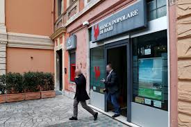 Trova dati di contatto aziendali per banco di napoli a via abate gimma, 99, 70122, bari, puglia compreso il numero di telefono ☎, indirizzo, ⌚ orari di apertura. Il Salvataggio Della Popolare Di Bari Apre Nuovi Scenari Per Il Sud Che Puo Tornare A Crescere Il Riformista Napoli