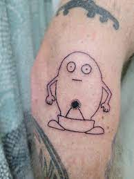 Its not porn, its a nude egg I won from my game : rIThinkYouShouldLeave