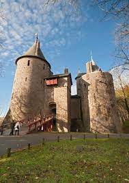 Known today as edwardian castles, the fortresses marked a new era in castle construction. Welsh Castles Wales Com