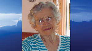 Mary Desantis's Instagram, Twitter & Facebook