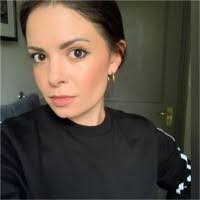 Laura Weeden's Instagram, Twitter & Facebook