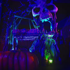 When fright night hit theaters on august 2, 1985, it was surrounded by the current craze; Contest Win Passes To Scare Yourself Silly At Sunway Lagoon S Nights Of Fright 6 Lifestyle Rojak Daily