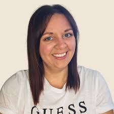 Ich hab jahrelang nicht gecheckt, wie schlecht es mir ging. ‌ Anspannung.  Riesiger innerer Druck. Schlafprobleme. ‌ Woher das kam? Ich habe fast  ausschließlich im Kopf gelebt: ‌ Meine To-Do-Liste hat… |