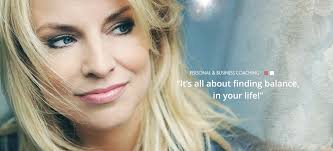 Pernille la lau heeft jarenlange ervaring als presentatrice en weet als geen ander hoe ze een publiek kan enthousiasmeren. Pernille La Lau Presentaties Coaching Trainingen