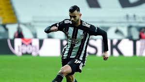 Toplam 90 rachid ghezzal haberi bulunmuştur. Turquie Rachid Ghezzal Marque Son 1er But De La Saison Africa Top Sports