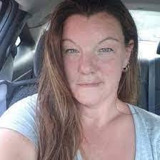 Sherry Lapointe's Instagram, Twitter & Facebook