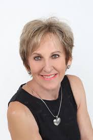 Agent profile for Debbie Botha