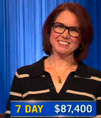 Ellen Pratt's Instagram, Twitter & Facebook