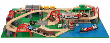 Magasin de jouets pour enfants et parents marrants ! Brio Wooden Train Table Kinderspell