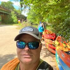 Heads up to anyone at or going to Union Bay Natural Area this morning.  There is a UW ROTC training happening now. I didn't know what that meant  when I started down