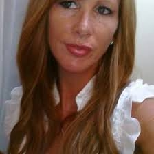 Kellie Metcalf-Hanson (redkellie69)