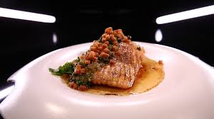 Dans La Peau D Un Chef Raie A La Grenobloise Par Julien Dumas Grenobloise Video De Cuisine Recettes De Poisson
