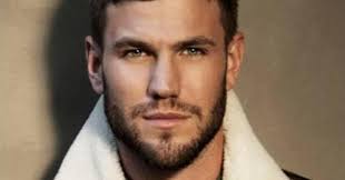 Hot Austin Stowell Photos