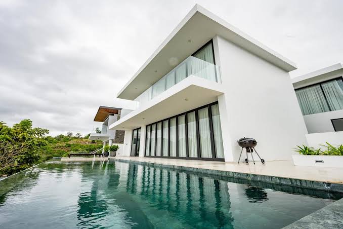 review Oceanfront Nha Trang