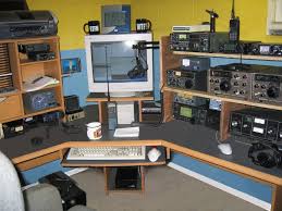 Diy smart tv monitor stand: Diy Corner Desk Google Search Desk Plans Ham Radio Diy Corner Desk