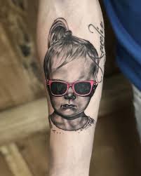 Born 4 january 1990) is a german professional footballer who plays as a midfielder for la liga club real madrid and the germany national team. Real Madrid Ace Toni Kroos Inks Huge Tattoo Of Daughter Wearing Pink Sunglasses Onto Arm