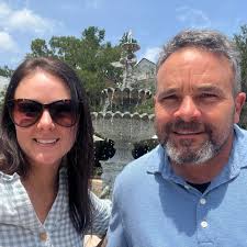 How to enter a two-digit day in the date of birth for spouse in FAFSA  application?