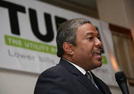 10 Emails That Detail PG&E's Cozy Relationship With Regulators