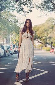 Autumn Street Style In Sydney Autumn Street Style Street Style Style