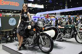 triumph และ royal enfield น นถ อได ว าเป นรถมอเตอร ไซค ท ม ความเก าแก