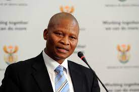 Chief justice mogoeng mogoeng is the fourth chief justice of the republic of south africa since the dawn of democracy. Mogoeng Don T Bother To Apply Enca