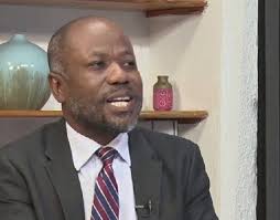 Ansyen Komisè Gouvènman Pòtoprens lan Mèt Claudy Gassant Touye Tèt li  (Suiside) ak Kout Kouto an Repiblik Dominikèn ; Daprè sa Madanm li fè  konnen Nap Raplew Me Claudy Gassant te Teste