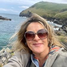 Mark Ferron LLB Hons Free Employment Law advice and guidance