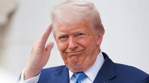 Les touristes de SpaceX ont discuté avec Tom Cruise depuis l'espace