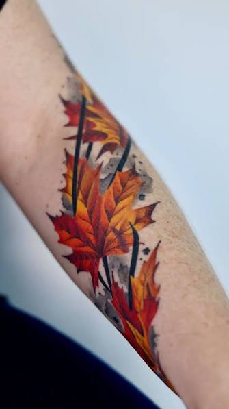Healed maple leaves for Liz🍂 , Thank you for your trust in me on this meaningful tattoo!, @lizmooney08 , #torontotattoo #torontotattooartist #torontotattoos #torontotattooshop #canadatattoo ...